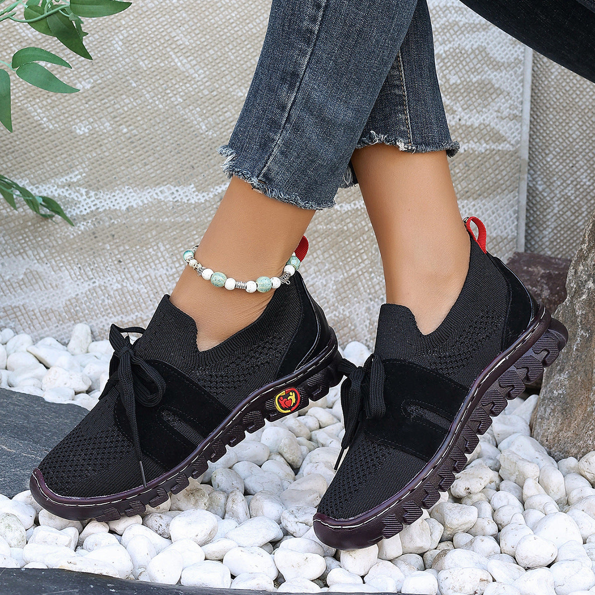 🔥Women's comfortable flat non-slip soft sole casual shoes (Up to 60% Off)
